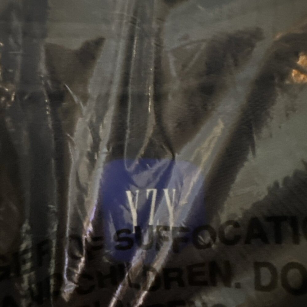 Yeezy Gap H03 Long Sleeve T-shirt Navy Size Small Streetwear SOLD OUT - Picture 3 of 3